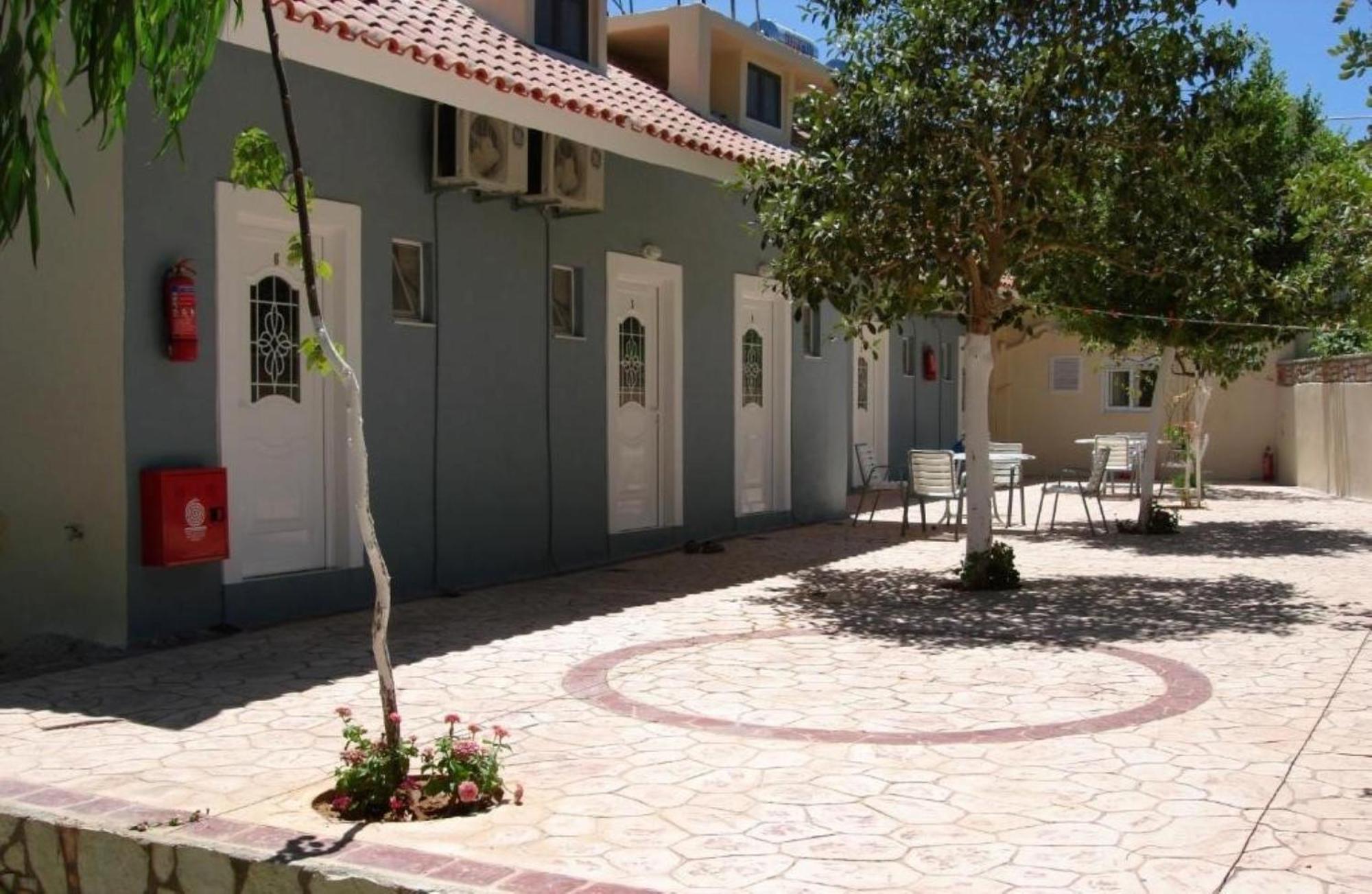 מלון Pansion Koroni L'Antic מראה חיצוני תמונה